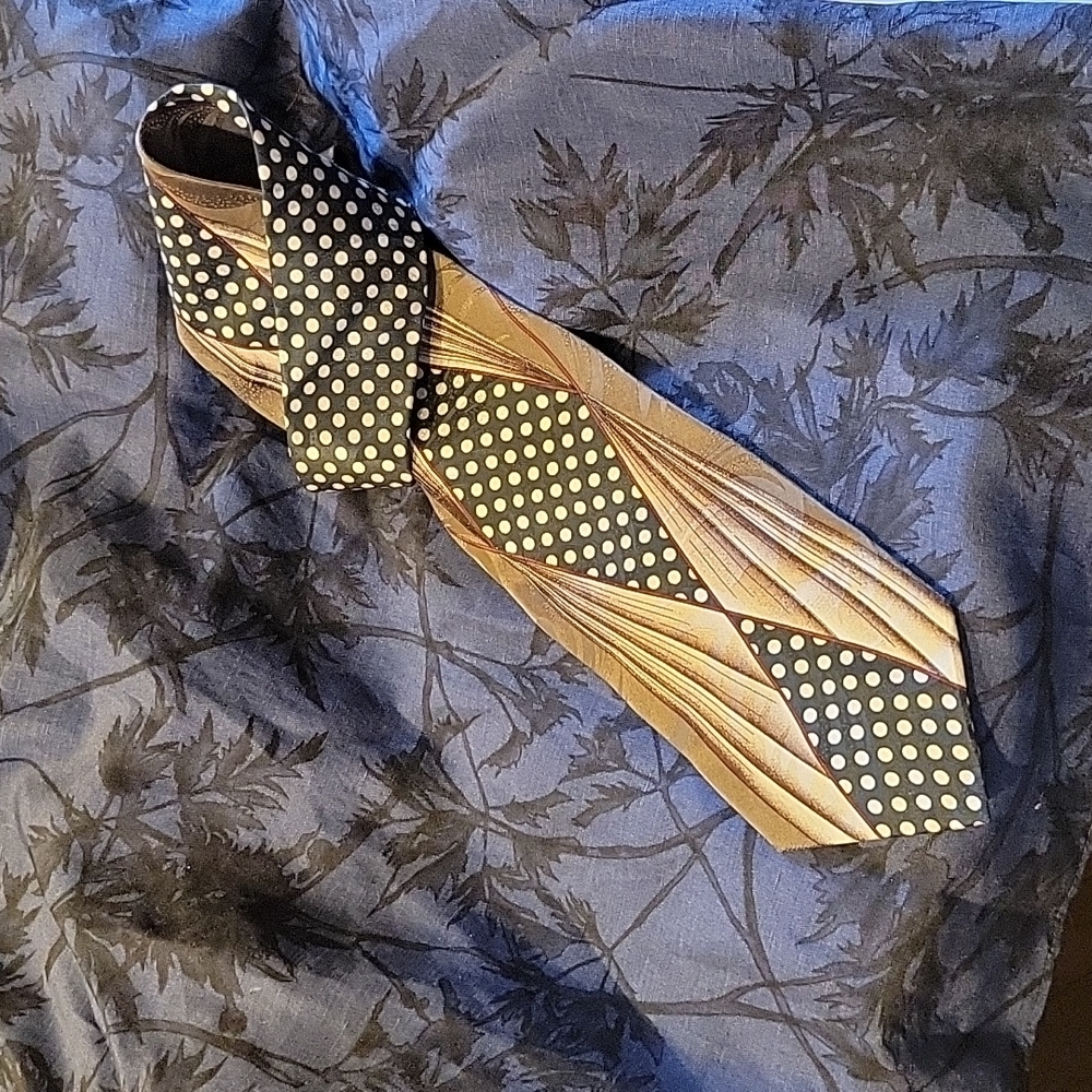 Necktie